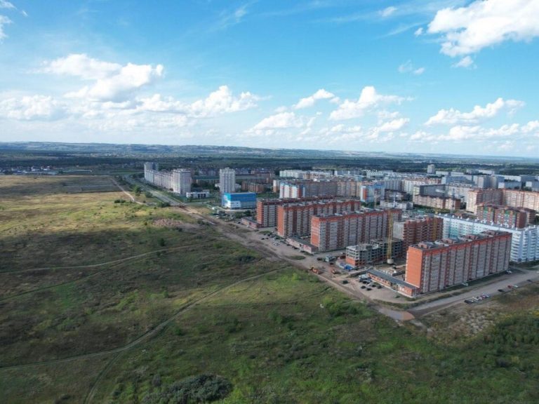 Для многоэтажной застройки в Сосновоборске продаётся комплекс земельных участков.